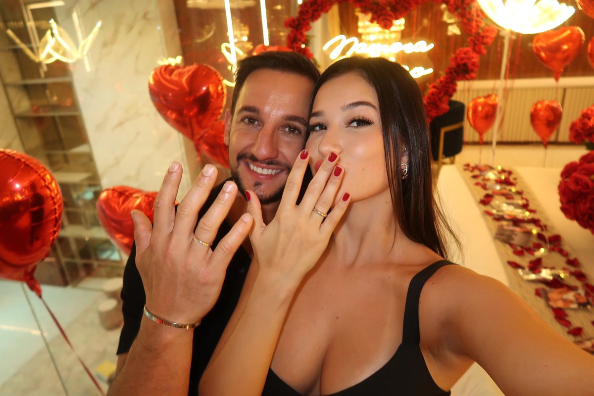 DudaWendling's tweet image. Eu disse sim 💍❤️