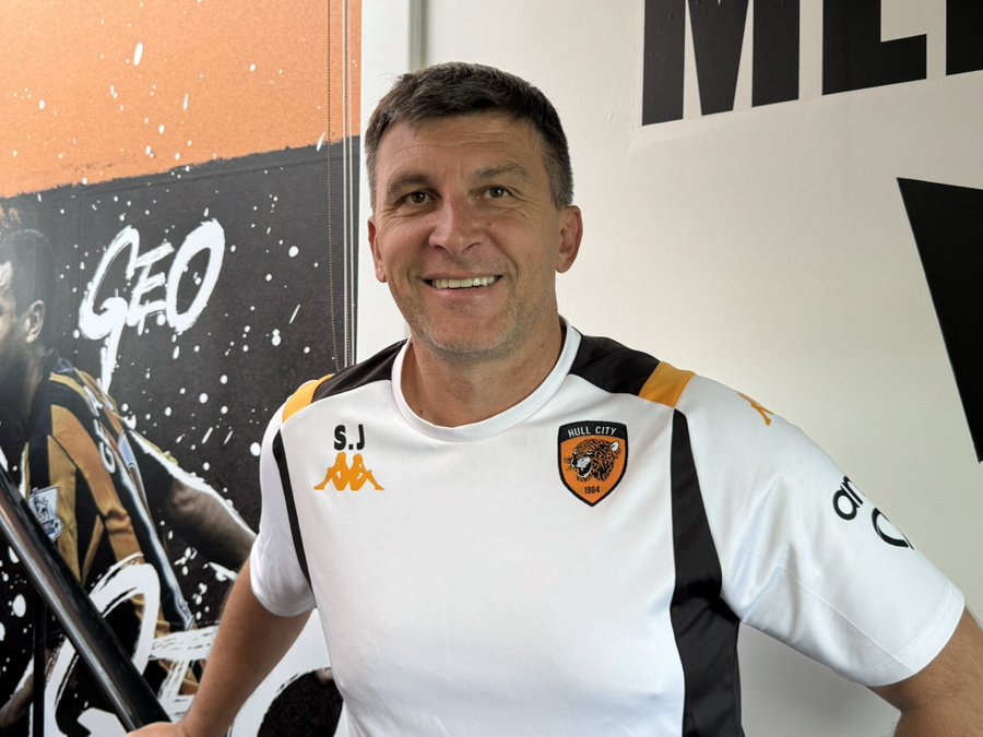 Second Tier podcast tweet media