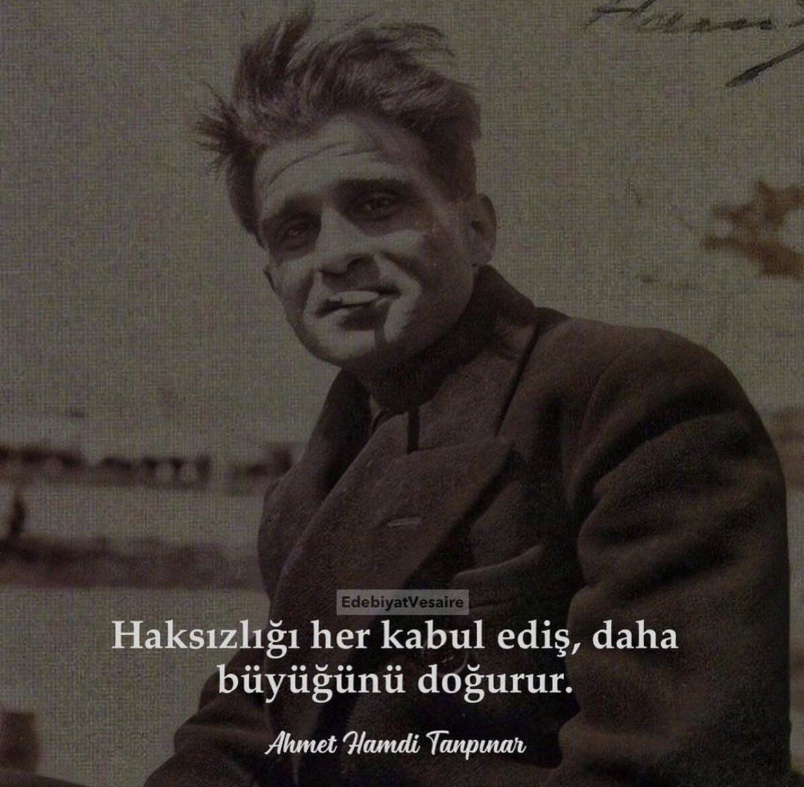 miandji's tweet image. Cehalet gelirken bedava gelir, giderken her şeyi götürür.