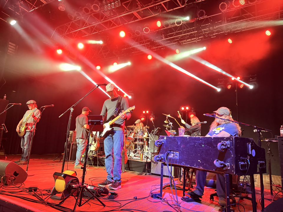 SkudaProduction's tweet image. Next up on my lighting plots of 2025 we have ekoostik hookah at @HOBCleveland last month with Chirp and Big Blitz! What an awesome show to light!
📷 James Mochan