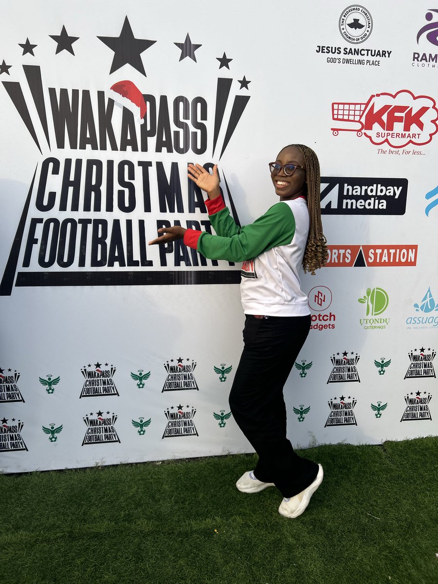 ladymelody_n's tweet photo. So last weekend was quite a busy one for us as we @assdfoundation planned, organized and executed a 2days #WakapassChristmasFootballParty - 5th Edition!🥵
#AngelSaltSportsDevelopmentFoundation #ProjectWakapass #LookUntoJesus #christmas https://t.co/VONh4T06GV