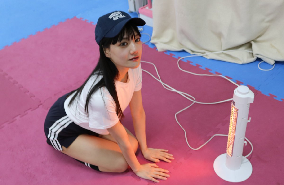 tora_0807's tweet photo. ちょこん

#デランジェ撮影会
世森響さん
@hibikiyomori https://t.co/Guc9vrJmMh
