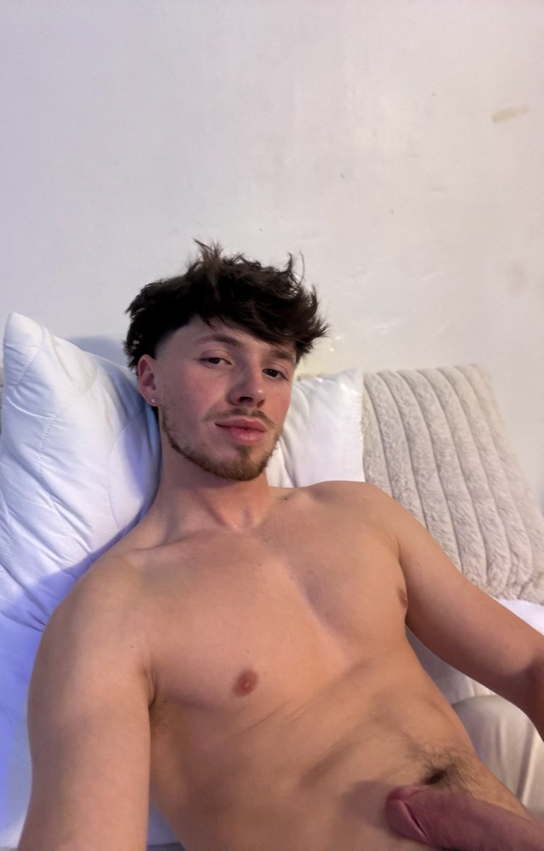 Ou sont les petits curieux ? 👀😏

onlyfans.com/bb_jtx