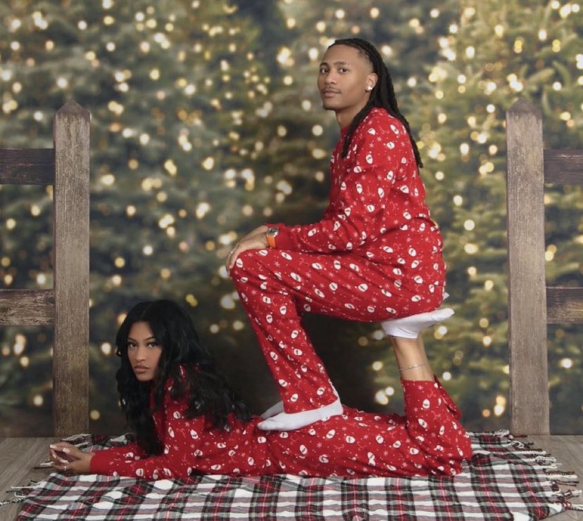 The_Only_Barbie's tweet image. Dating a BM vs  Dating a WM