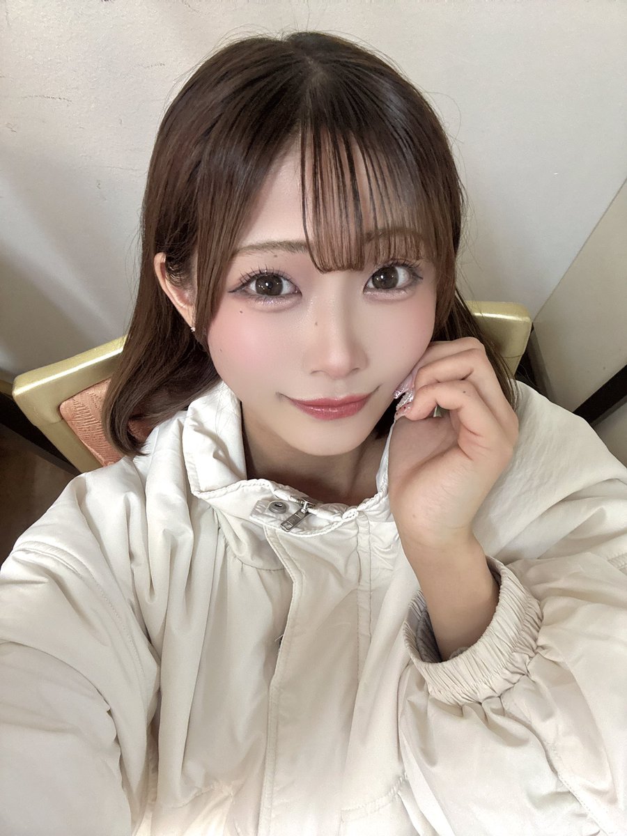 みっちゃんです( ᴖ ·̫ ᴖ ) mqdefault.jpg