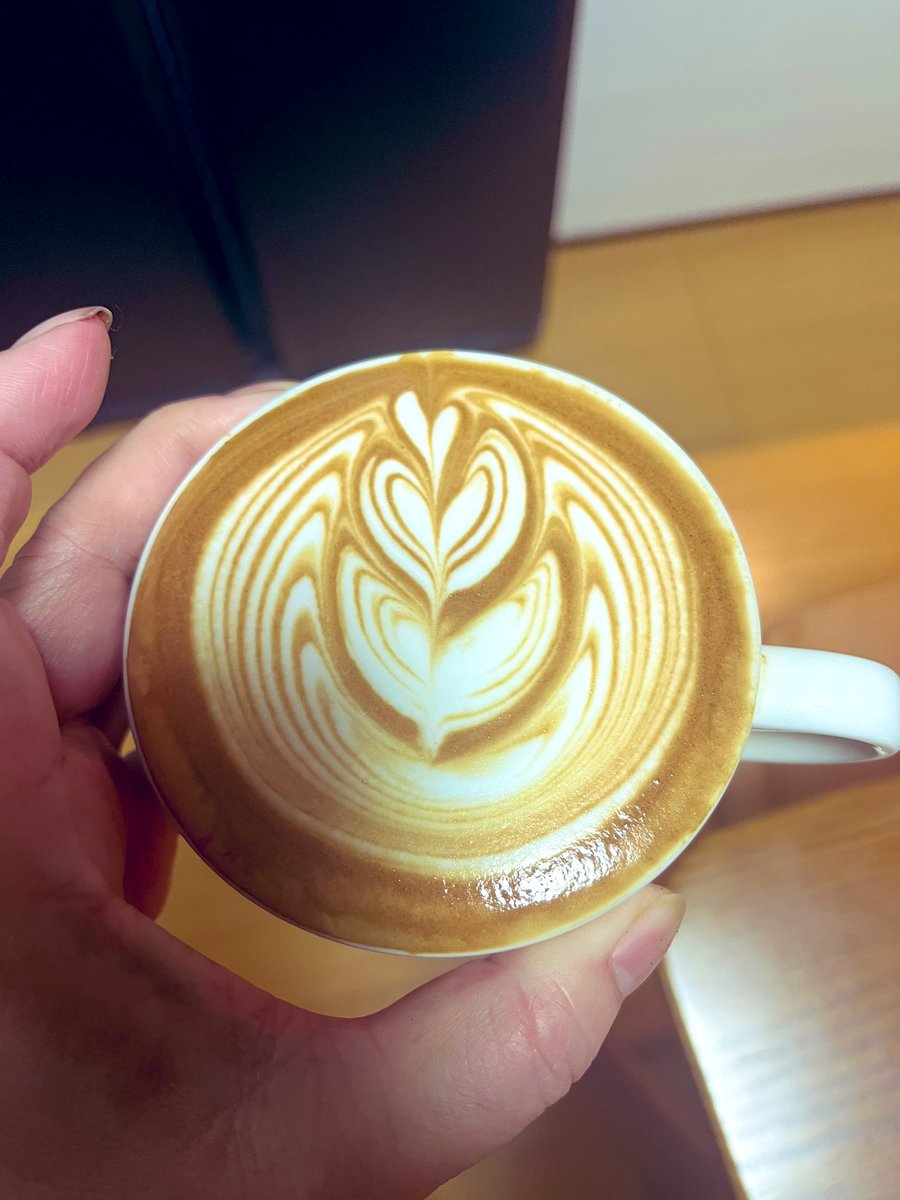 みーこページ みーこ🦄 (@6858cci) • Threads, Say more