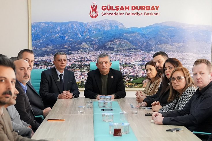 Özgür Özel, Şehzadeler Belediyesini Ziyaret Etti istanbulgercegi.com/ozgur-ozel-seh…