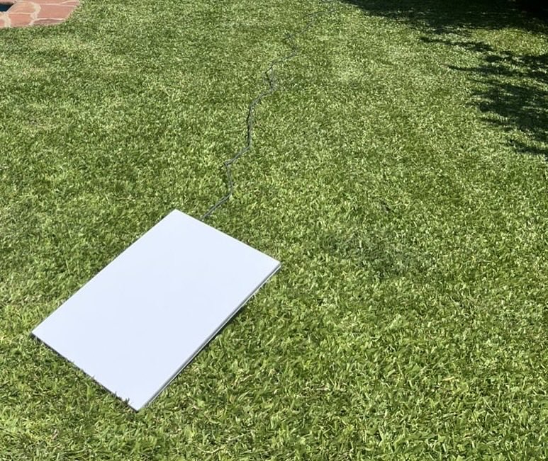 Llegó Starlink. Tremenda tecnología, hace algunas semanas vi pasar la ristra de satélites en el cielo nocturno.