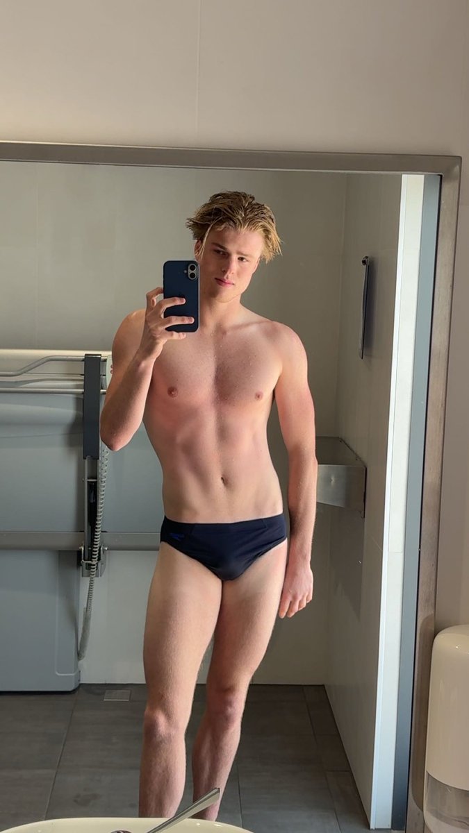 samuelmxc's tweet photo. Instagram saw it first @ samuelmacrae_ https://t.co/FOn4ojn2Qv