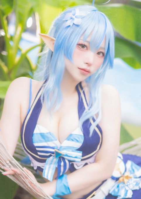 Twitterのコスプレ画像16