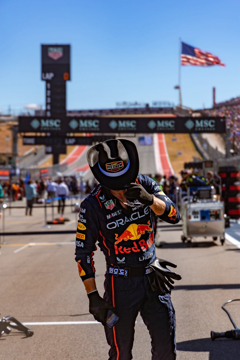 COTA's tweet image. Authentically F1. Distinctly Texan. 🤠🏁
Experience the 2026 F1 USGP at COTA ⏩ Tickets available NOW at thecircuit.com/F1