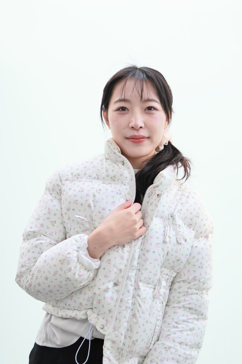 おはようございます。

倉賀野有彩💄💌 さん
<a href="/arisa_kuragano/">倉賀野有彩🕯️💌12/28丸の内</a> 

#チェリッシュ撮影会　
#CherishPhoto
#cherish_camera
<a href="/cherish_camera/">チェリッシュ撮影会🌸モデル募集中</a>
#おはようポスト
#ヘタスギルバーグ監督 
2025/12/28 丸の内エリア