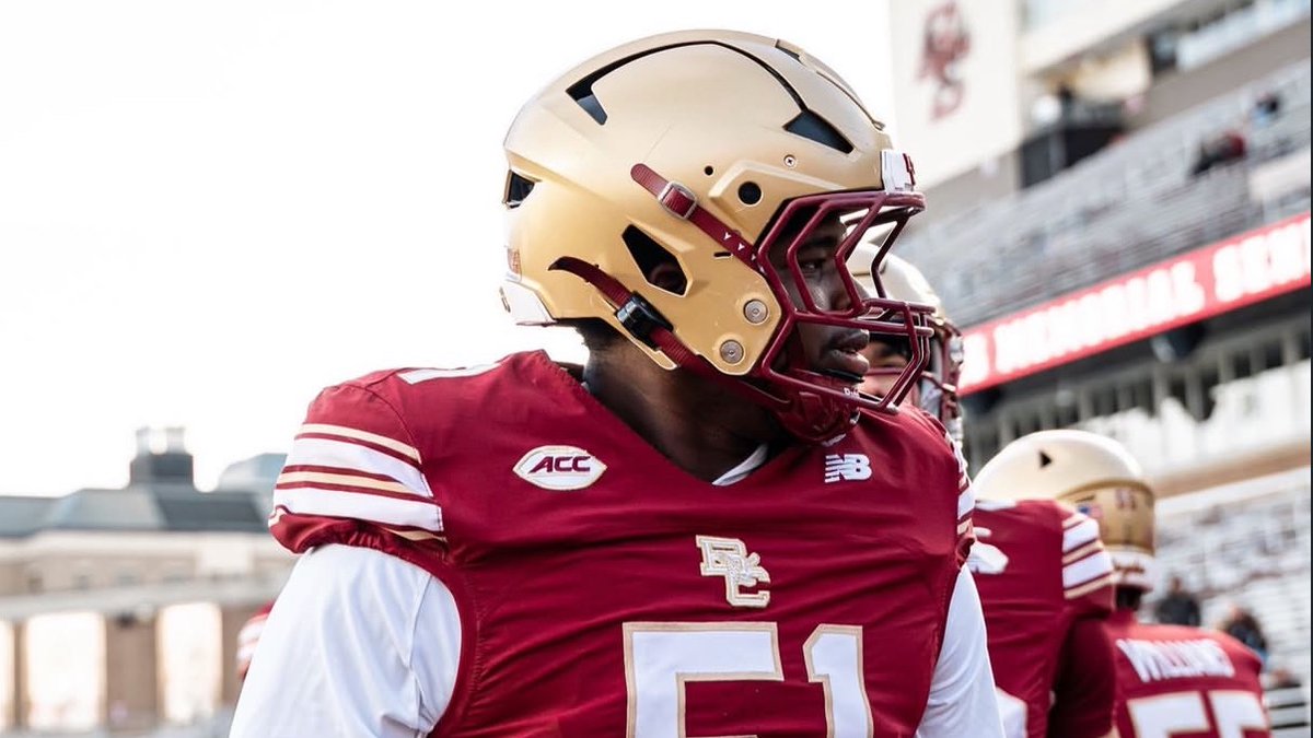 max_olson's tweet photo. Boston College DT Sterling Sanders plans to enter the transfer portal, per his reps @KuhnTristen and @michaelsalvo of @nilsonsports.

The 6-5, 300 freshman redshirted this season and has 4 more years of eligibility. https://t.co/BEu2VIdjr1