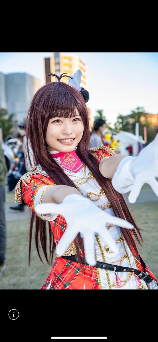 yotsuba_otter's tweet photo. 遅くなりましたが参加表明です🍎
今回着るやつの写真が出てこなくて過去にあかりんごを載せました🍎
今日は午後入場メンバーヘルプ姐さんします！
よろしくお願いします🍀🍎
#C107 #コスプレイヤーさんと繋がりたい #cosplay #カメラマンさんと繋がりたい #C107_cos #C107コスプレ #デレステ #デレマス https://t.co/kQgxpqlytd