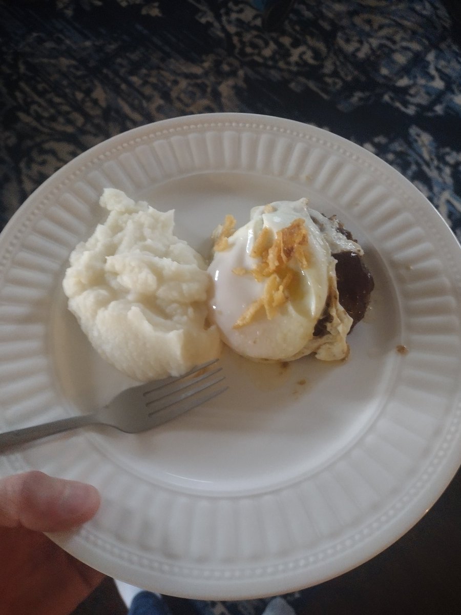 GeekRema's tweet image. Guys... I made Hamburg Steak