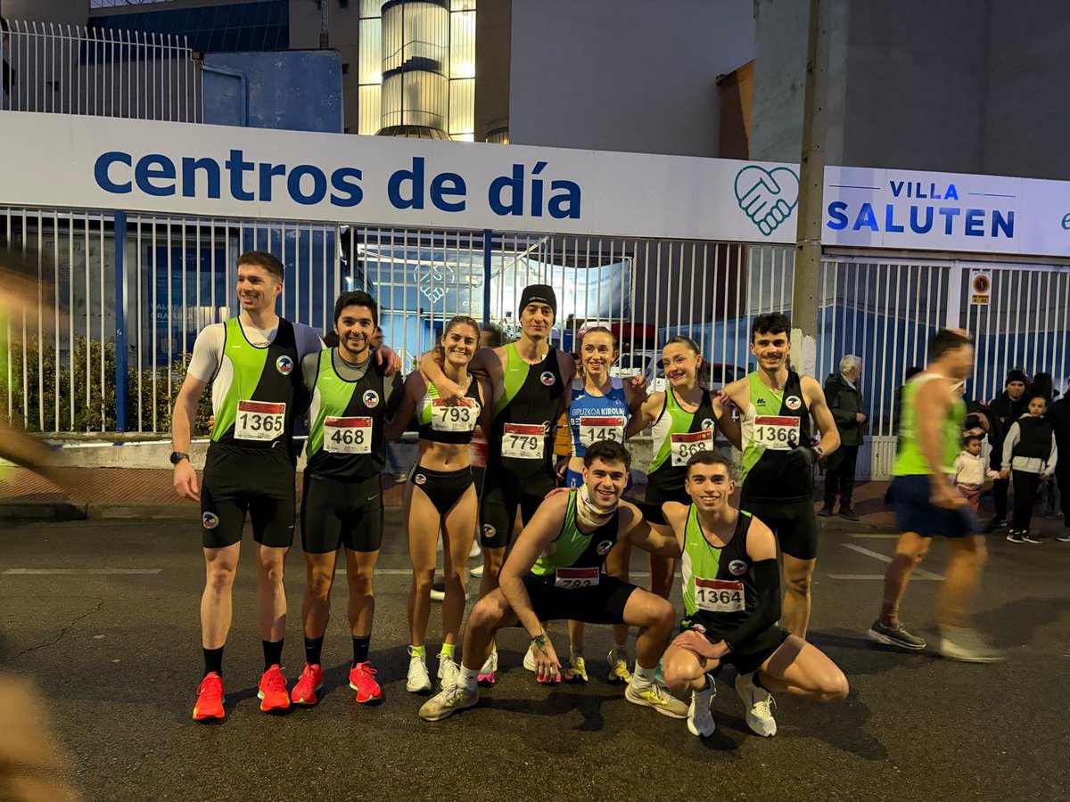 AAMostoles's tweet photo. 🏃♂️🎉 La San Silvestre Mostoleña fue todo un éxito
📅 28/12 | +1.800 corredores y gran nivel competitivo
🏆 10 podios para nuestros atletas
👏 Orgullo total y ya pensando en la próxima edición
#SanSilvestreMostoleña #Atletismo #OrgulloDeEquipo #Podios 🏅 https://t.co/Y3dAjQYaYt
