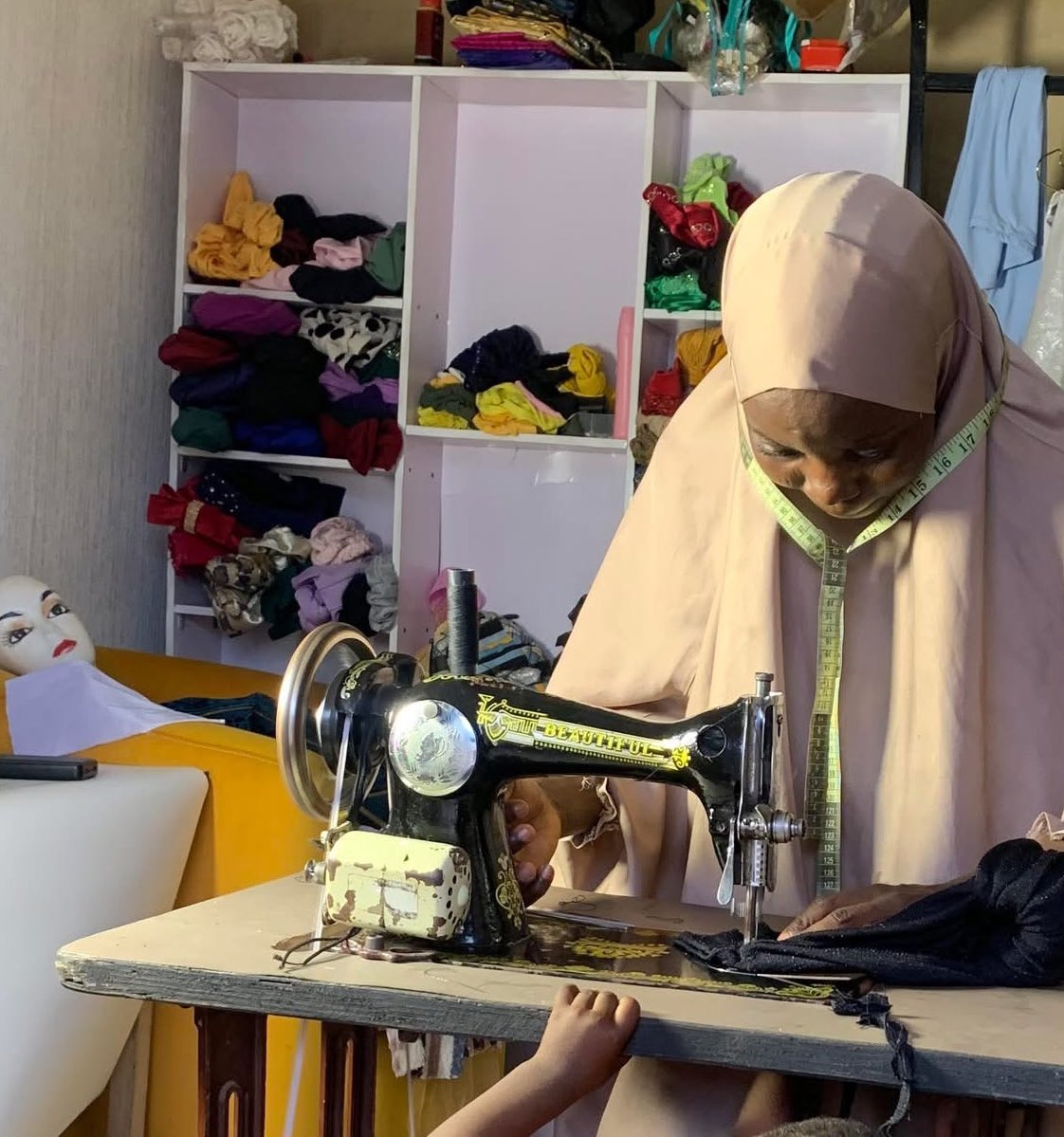 Bidemi1566's tweet image. One for me.                         One for hubby.