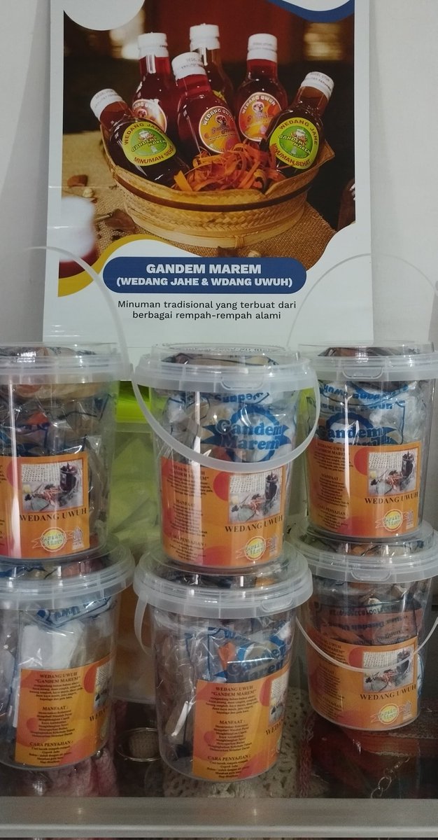 Ready stock!! Jual Wedang uwuh  siap kirim. Avail:

- Pouch isi 5, 25k
- Ember isi 5, 30k
- Besek isi 8, 40k
- Pouch isi 10, 45k

Bisa dm atau wa ke wa.me/62895410964225

Terima kasih yg sudah bantu share n pesan Wedangnya ya.. diberkati n sehat selalu. Yuk dilarisin😊