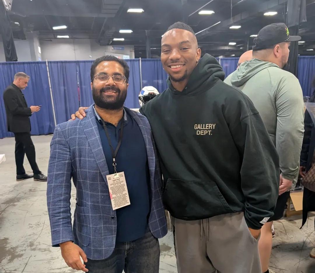 NRMedia50's tweet photo. Congrats to our guy and Atlanta Falcons running back @Bijan5Robinson continuing to set franchise records, he is fun to watch, best right now in the NFL and loves to compete 🏈🔥🔥🔥🚀🚀🚀 #NRMedia #PR #Manager #NithinsSportsRush #BijanRobinson #AthletesFirst https://t.co/lizUTFwFb9