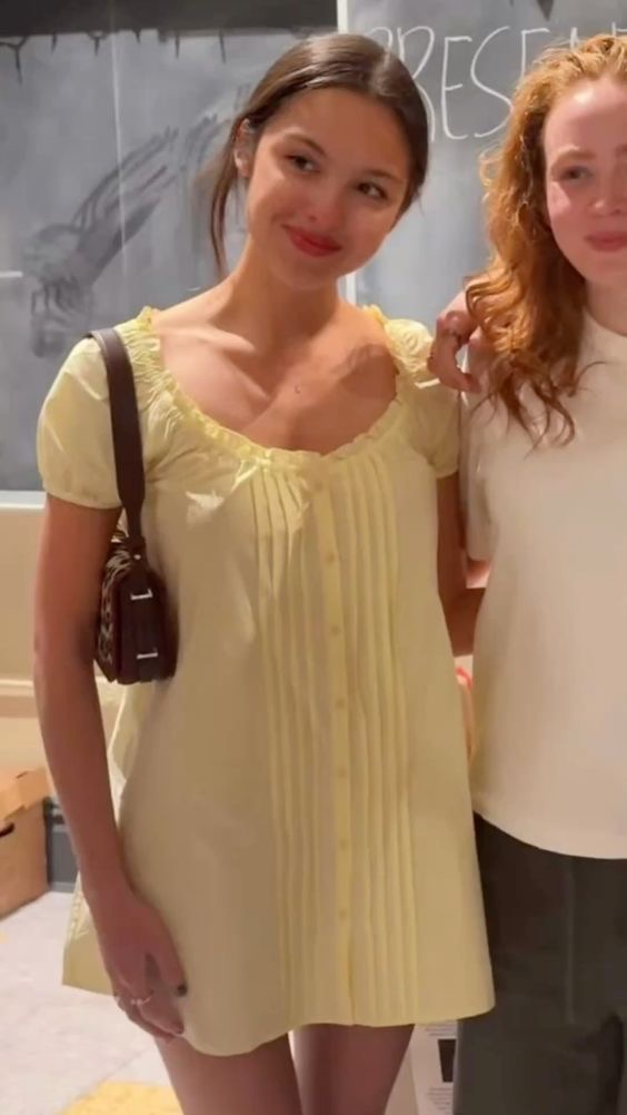 twntyninepearls's tweet image. #babydoll