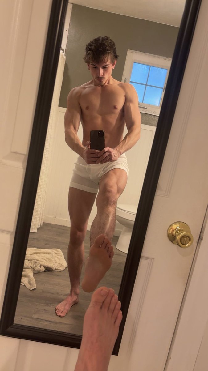 AlphaJT_'s tweet image. ♻️RT GAME♻️

$2/$2/$2 

10 MINUTES

MAX 3 COMMENTS

RT GAME TO PUT THIS BOY OVER $8000 SENT ON CASHAPP ALL TIME

LIVE ON SPACES