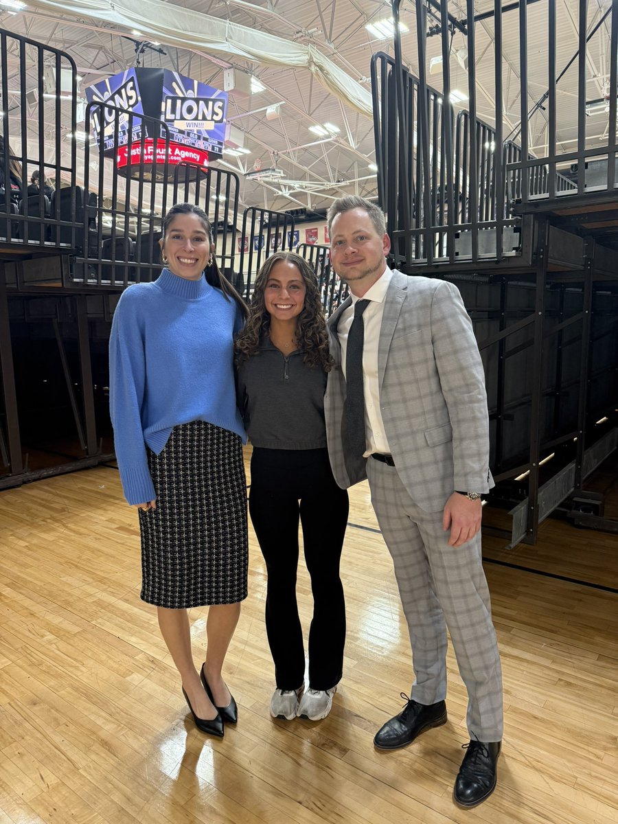 Julia Long tweet media