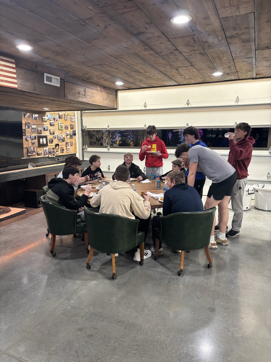 SMC Basketball tweet media