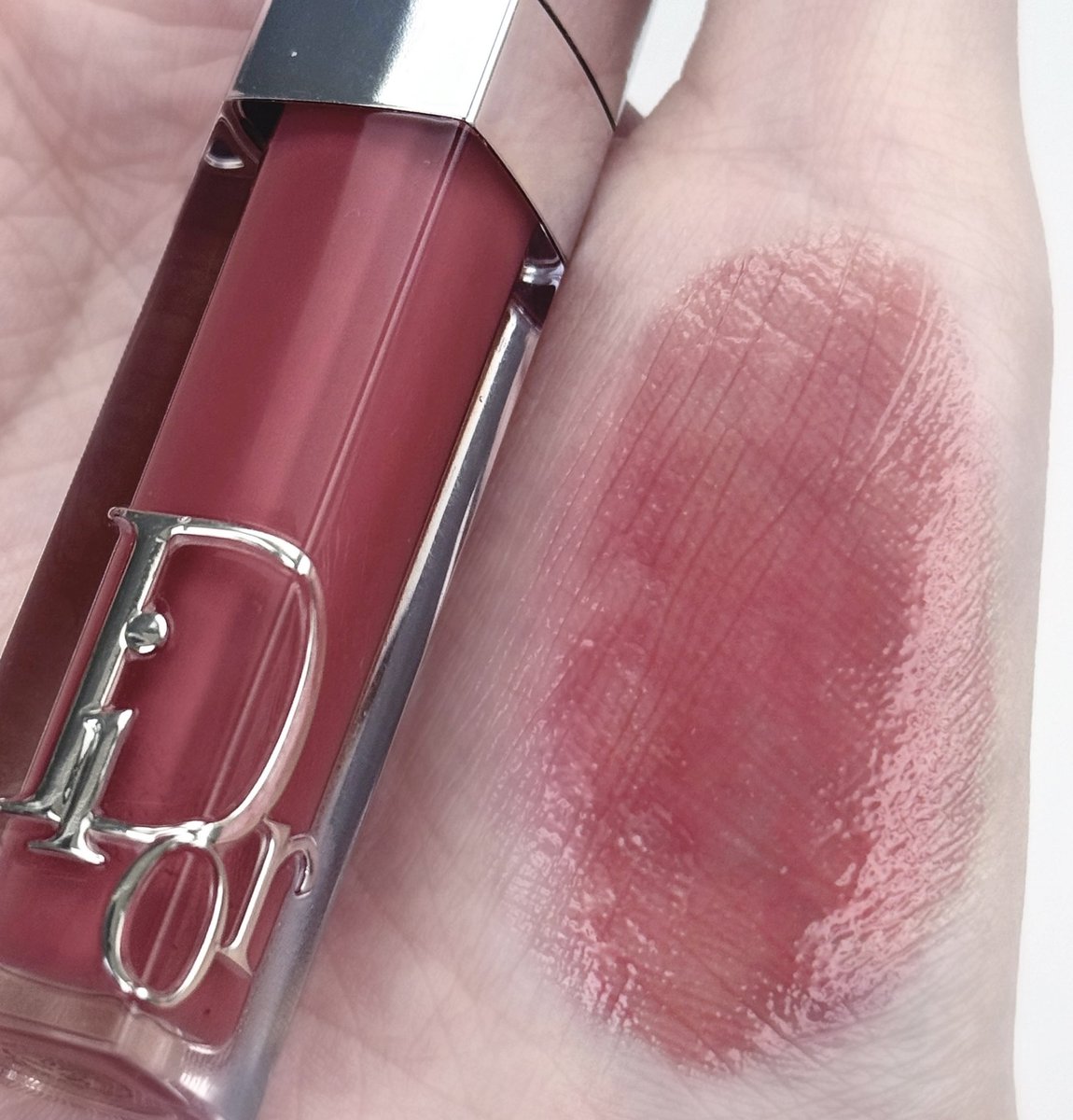 mongkitsch's tweet image. 과하지 않게 혈색 올려주는 여쿨 뮤트립🙊

&amp;gt;&amp;gt;디올 맥시마이저 070 로즈버드