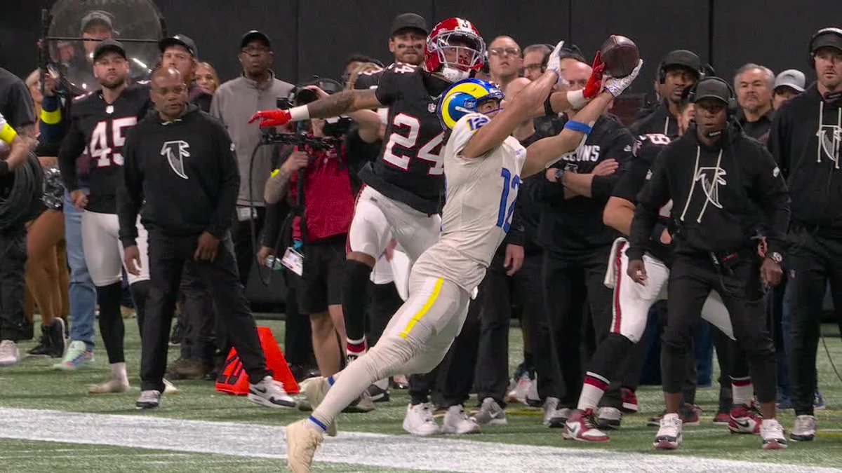 If this isn’t a CATCH, just cancel the sport of football
No one knows what a catch is anymore
I...