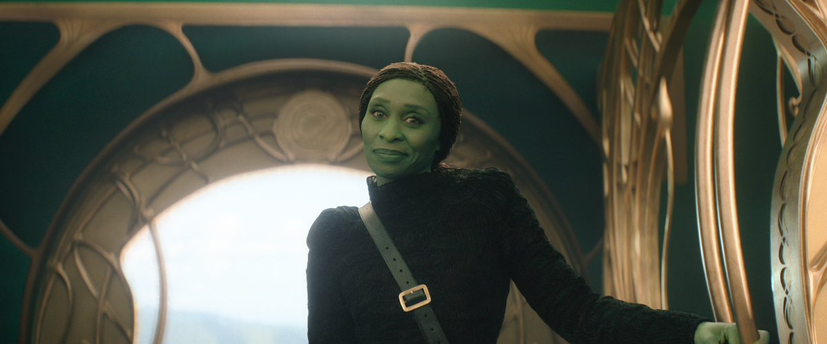 pedroupland's tweet image. Actress, Singer-songwriter and vocal legend Cynthia Erivo has been named MBE (Member of the Order of the British Empire) for her contributions to British theater by the Queen and King of England.