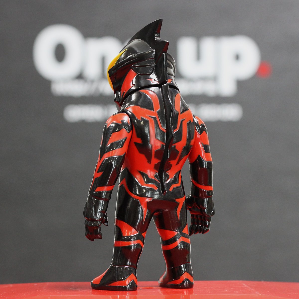 2025-2026 年末年始販売品 One up. 枠 KAIJIN x One up. ウルトラマン