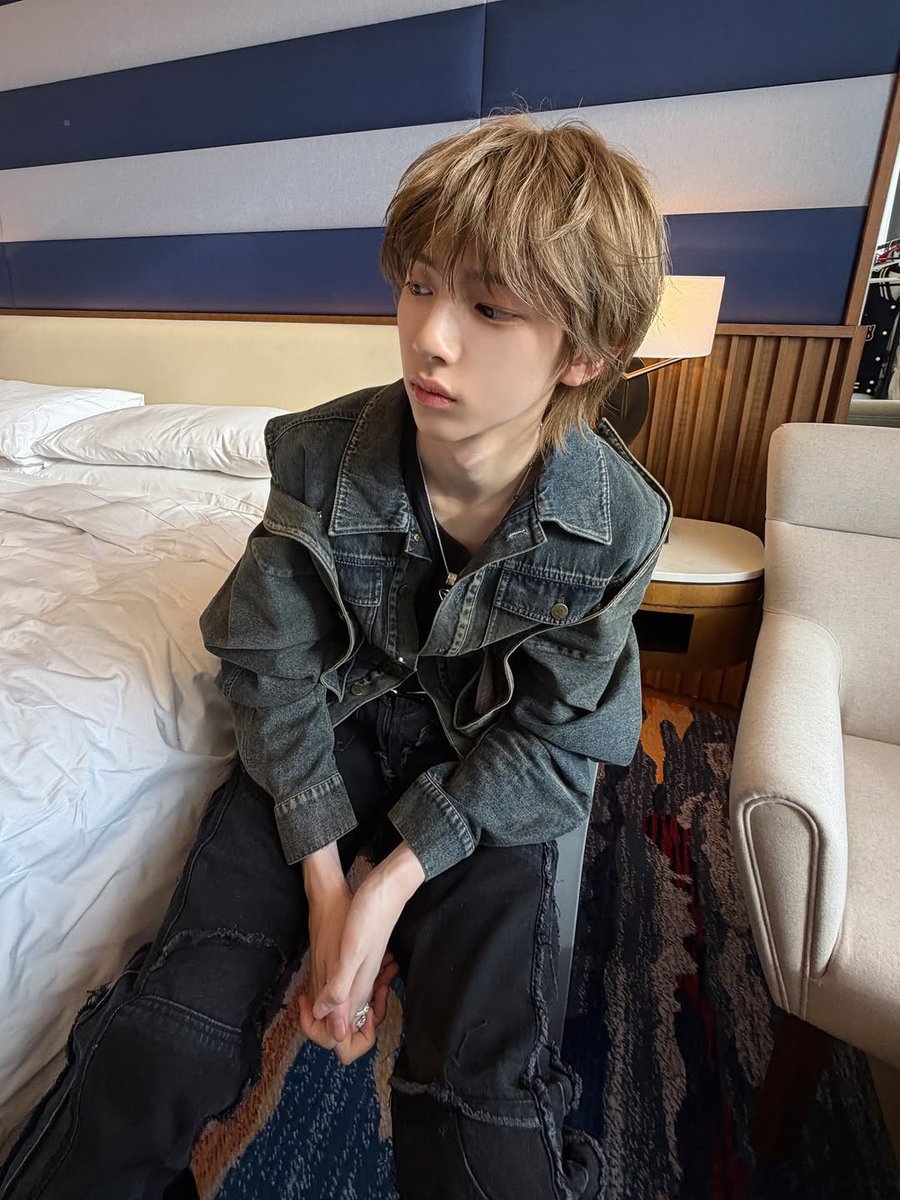 코르 tweet media