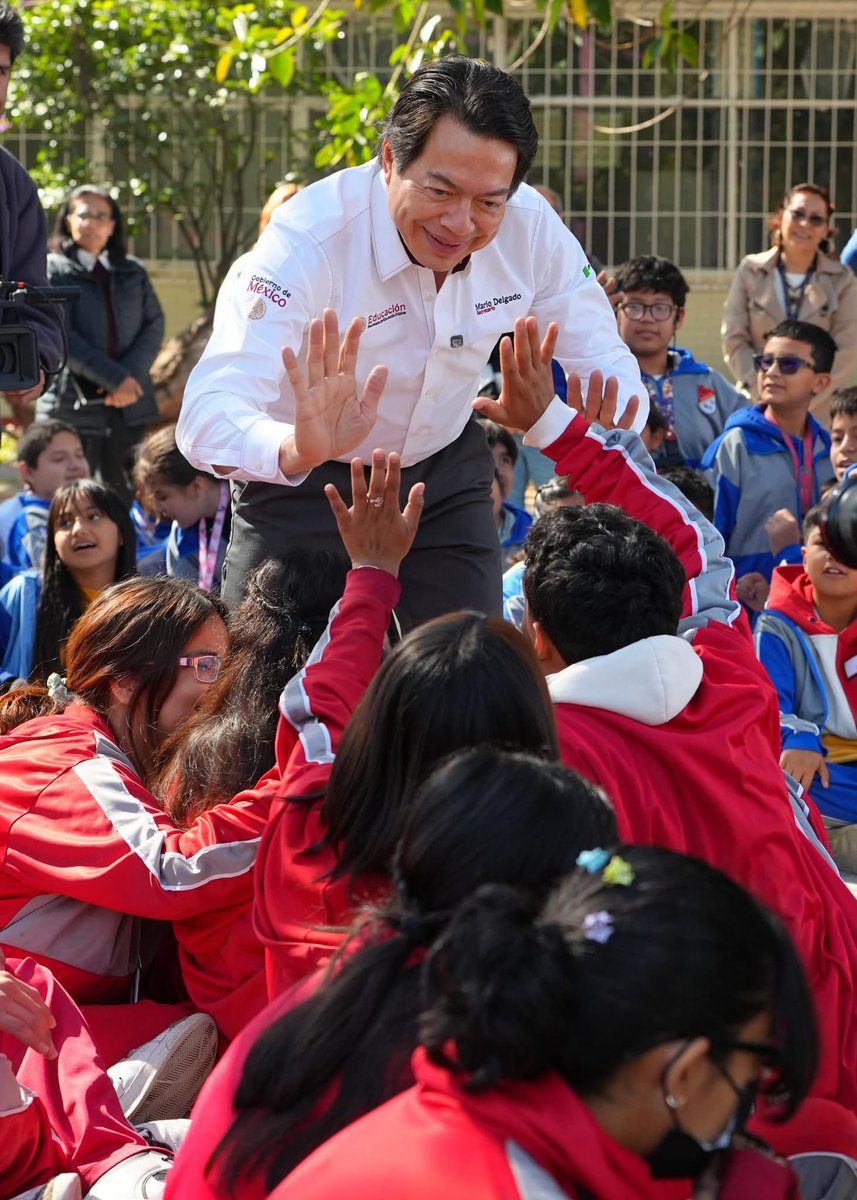 Todo mi apoyo y reconocimiento a la Presidenta <a href="/Claudiashein/">Claudia Sheinbaum Pardo</a> y al secretario de Educación <a href="/mario_delgado/">Mario Delgado</a>, por la política educativa que impulsan con responsabilidad, visión social y compromiso con el futuro de México.