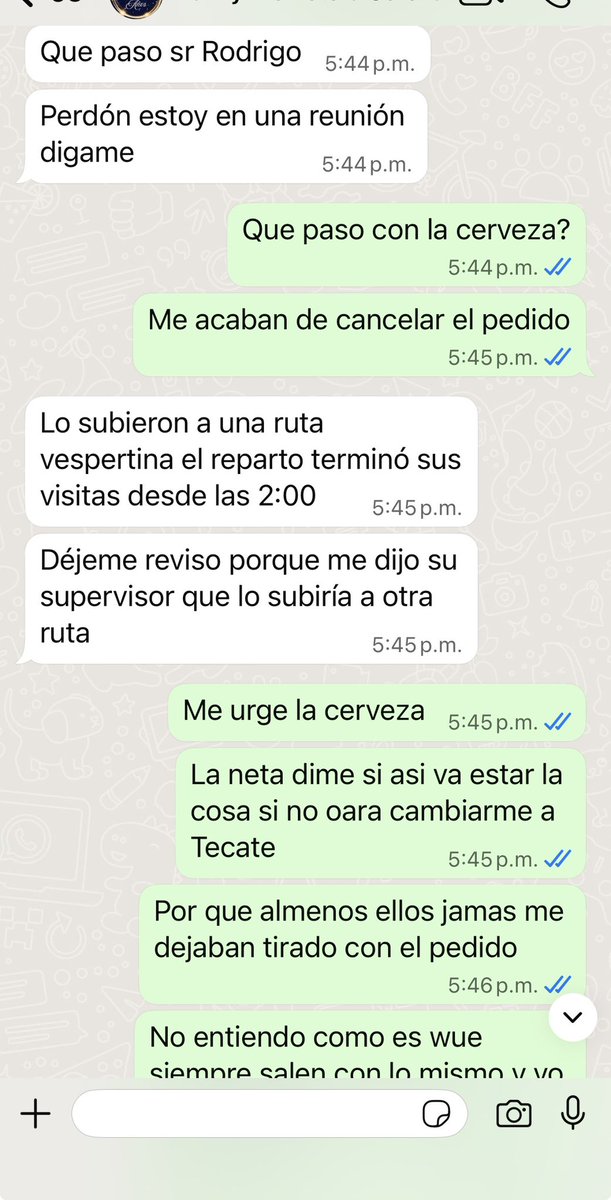 potolo1989's tweet photo. @Corona_MX @Profeco Lamentable el servicio de entrega que tienen! Uno hace el pedido espera la cerveza para su establecimiento y se lo cancelan 2hrs antes, pésima respuesta de la gente que trabaja con ustedes! Me cancelaron el pedido pero las botellas se las quedaron! Casualidad? https://t.co/gVZFbzdWip