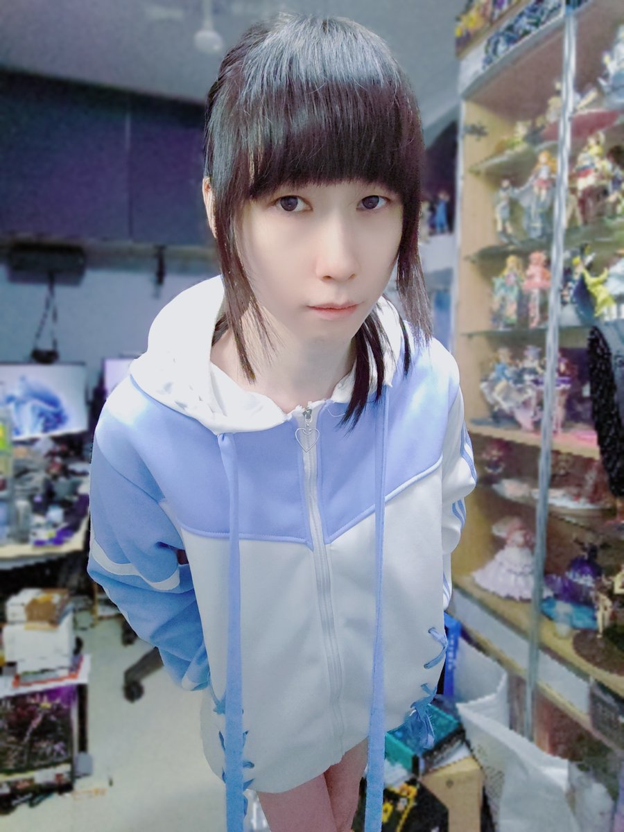 Innko_Chan's tweet photo. 「找我有什麼事？😑」
#偽娘 #男の娘 https://t.co/Au0gtF1qiq