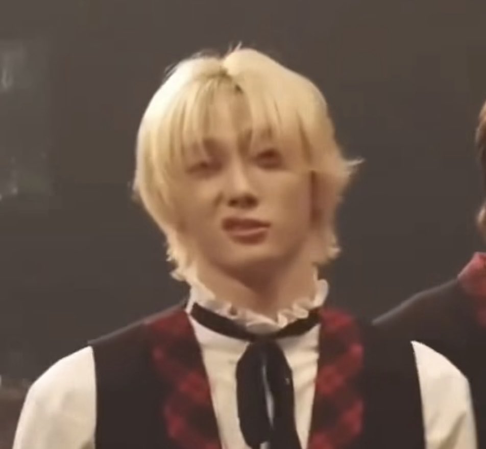 빙 (@bin763340059131) on Twitter photo 