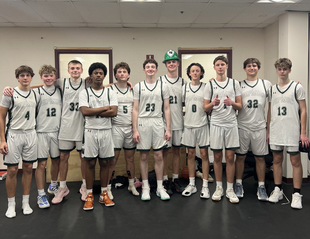 NipmucBoysBball's tweet image. Great team W 71-36. 11 players scored led by SR Grady O’Neil’s 27. JR Caelan Squires won the 🪖.
Douglas will play Tahanto in tomorrow’s consolation game at 4:00pm &amp;amp; we face St Paul in the championship at 5:30. #Kaizen #EntitledToNothing @tgsports @MetroWestSports @NipmucAD