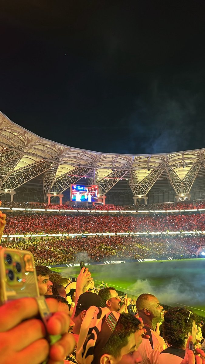 Iso8H's tweet photo. الحارقةة🥹💛💛❤️‍🔥 https://t.co/EmLHVoXE6h