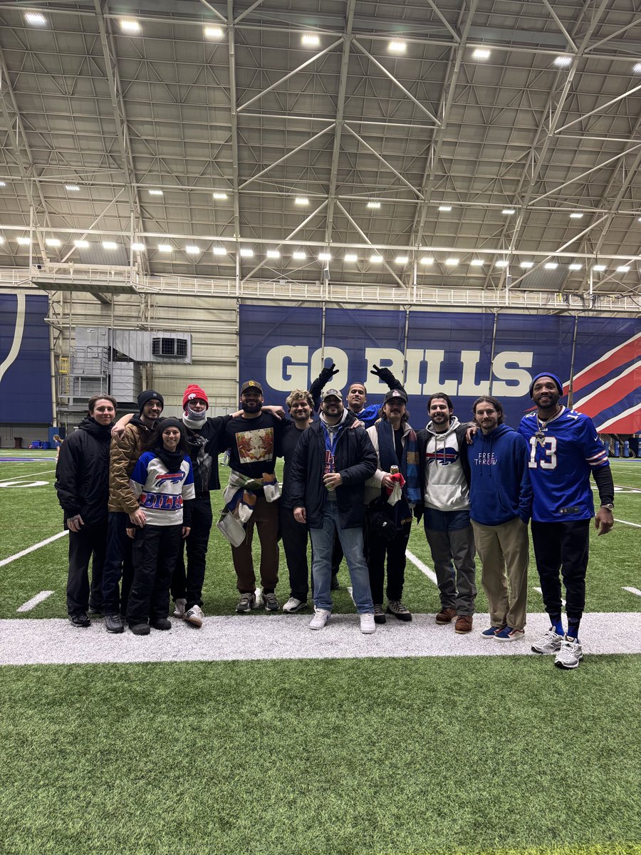 Some Man tweet media