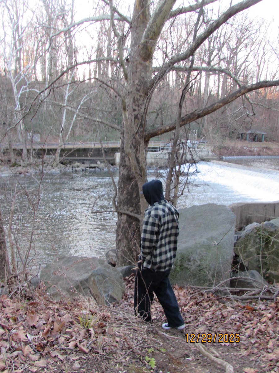 vampireroan's tweet image. awesome day today with friends