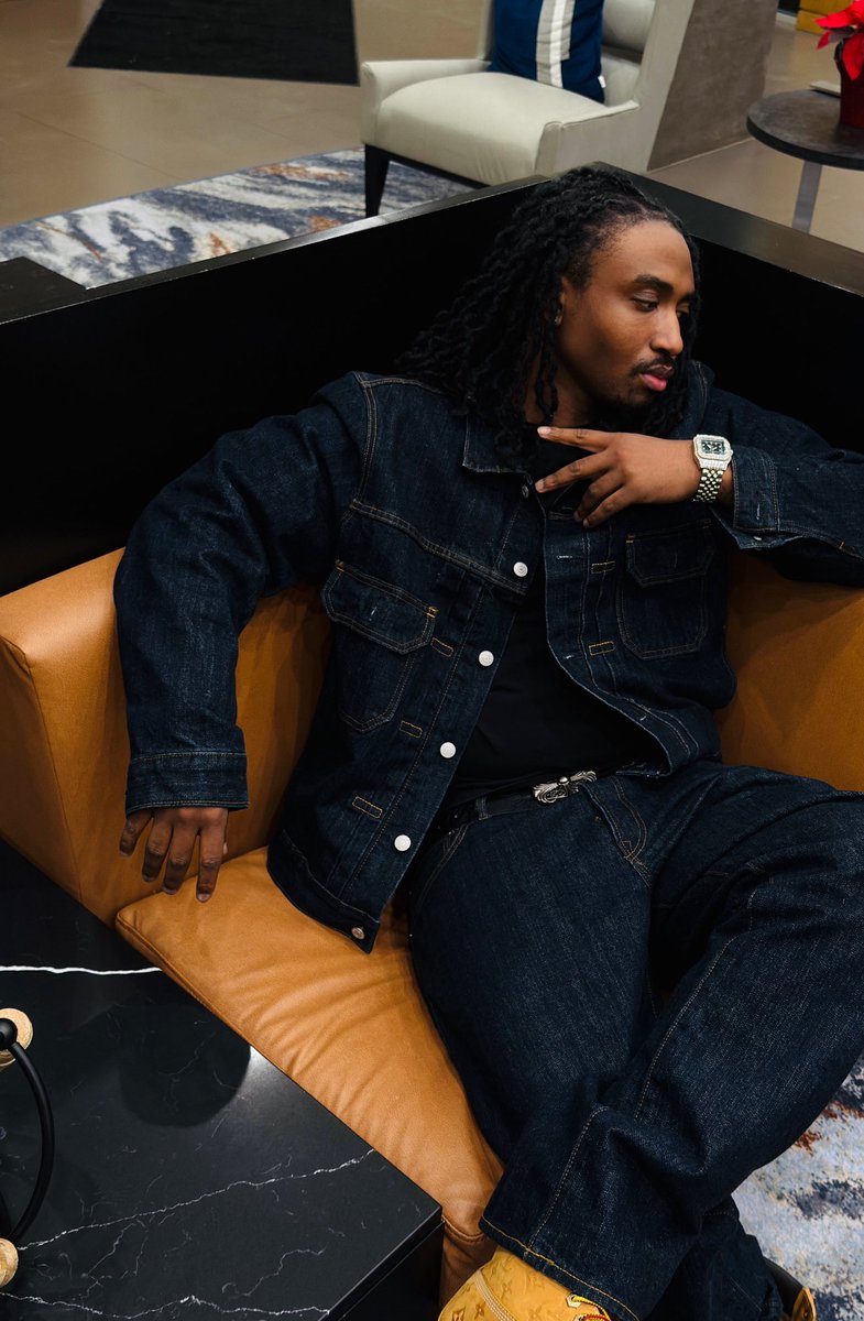 JustChasingMuse's tweet image. 