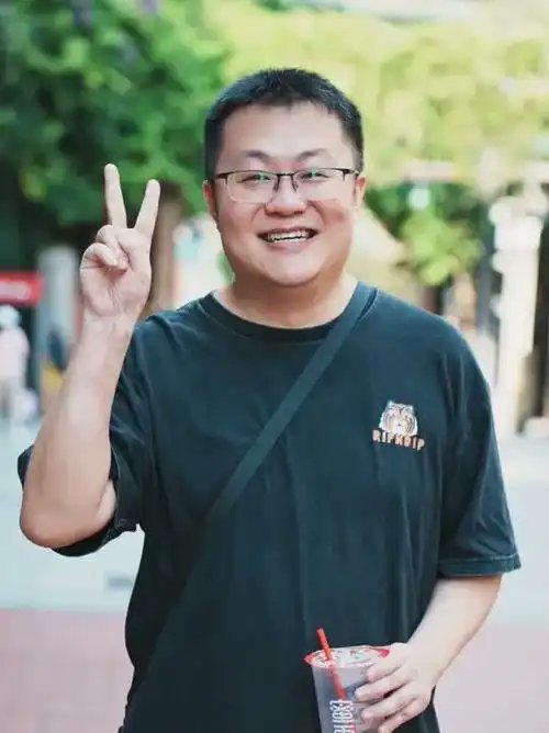 chang leech tweet media