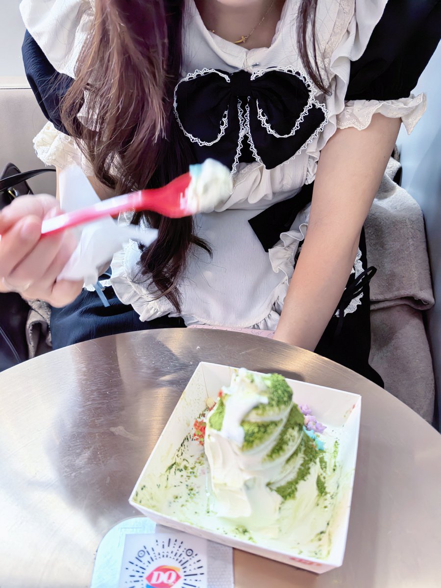 被女大逮到和其他女生连麦冷暴力的三个月后，还是耐不住寂寞又找我了