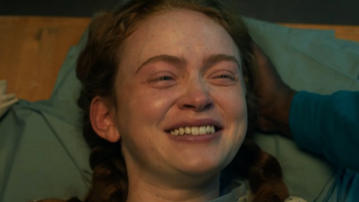 parkersrina's tweet image. the way lucas makes max smile…