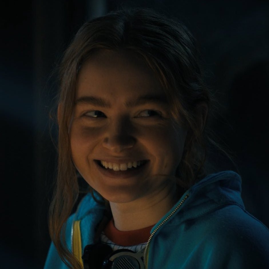 parkersrina's tweet image. the way lucas makes max smile…