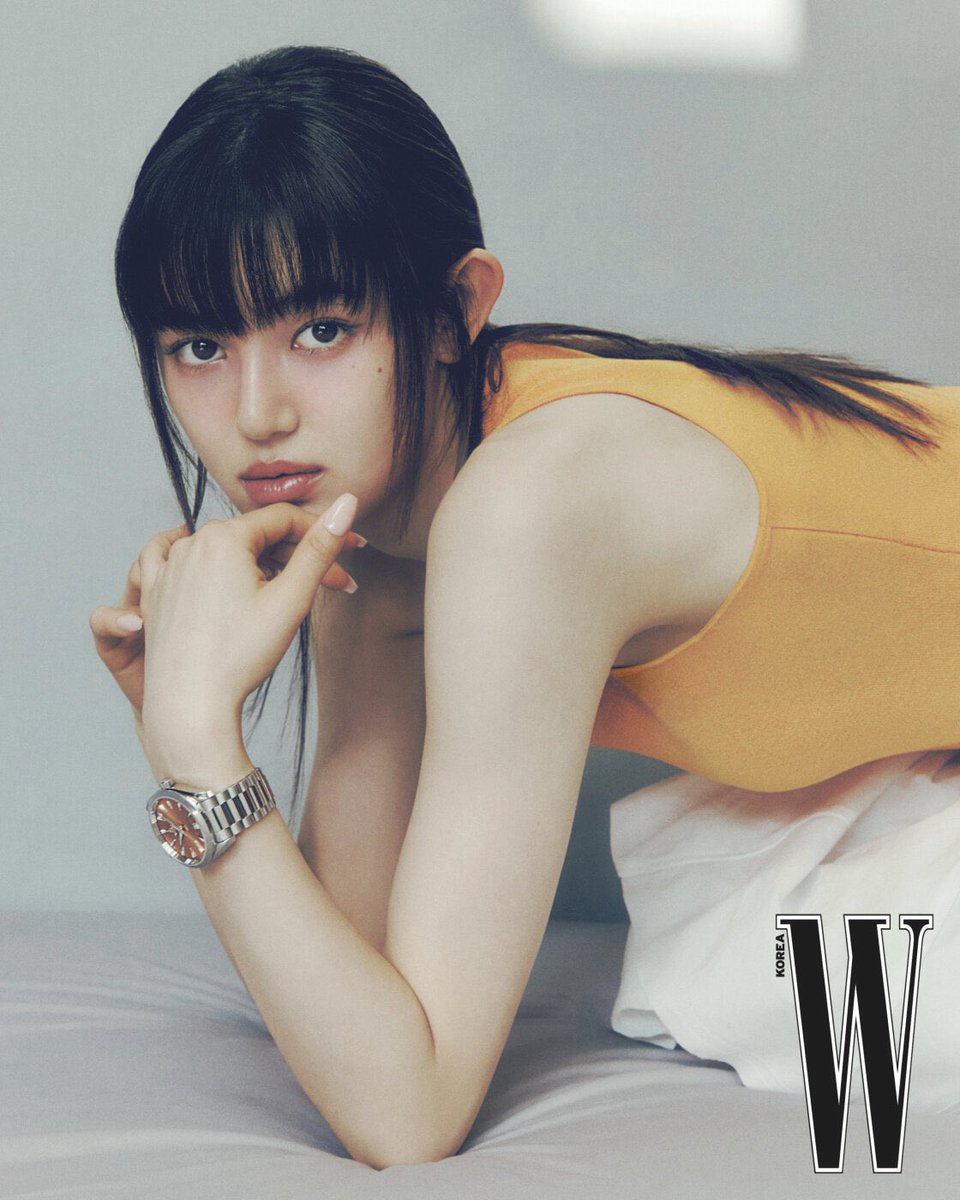 juantokki's tweet image. Danielle has been working with OMEGA since mid-2023. She was featured in W Korea’s July 2023 issue through a partnership with OMEGA, marking the beginning of their collaboration.

In December 2024, Danielle was officially announced as OMEGA’s global brand ambassador, and this…