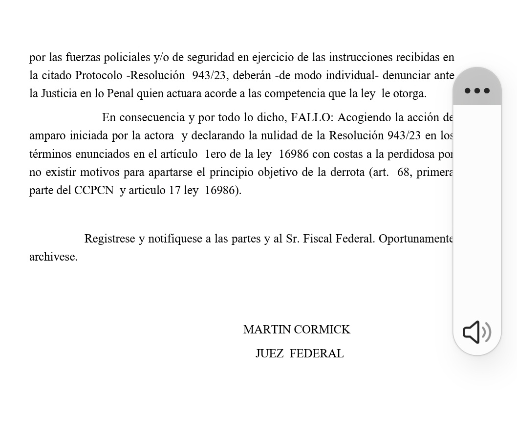 El juez Martín Cormick declaró la nulidad del protocolo que prohíbe la protesta social.
Este fue utilizado por <a href="/PatoBullrich/">Patricia Bullrich</a> para reprimir el derecho constitucional a protestar, algún día está persona va a tener que pagar por tanto daño ocasionado en cada gobierno que participó