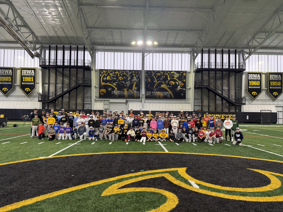 Iowa Baseball Camps tweet media