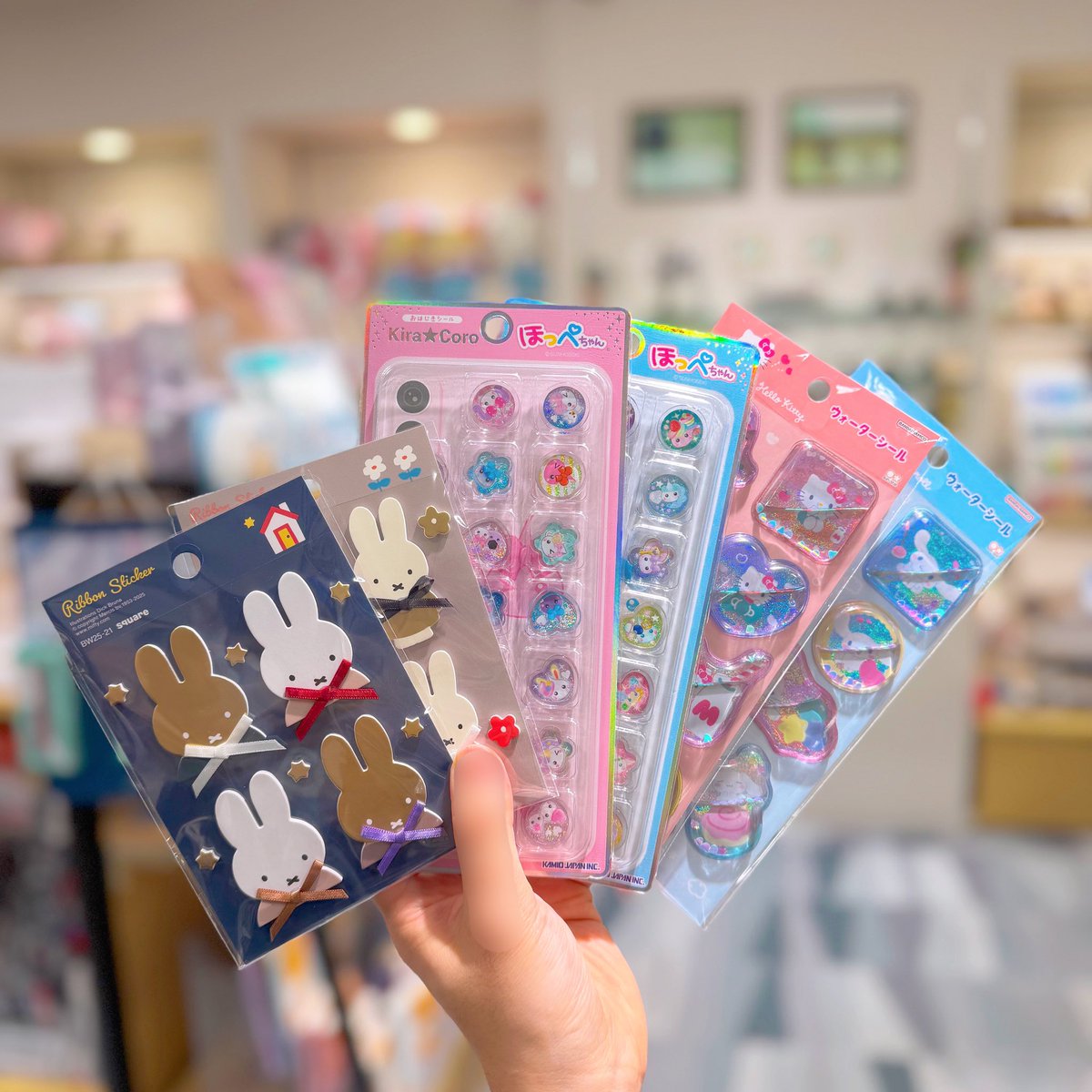 【入荷のお知らせ】
⁡多くのお客様に商品をお届けできるよう、
制限をさせていただいております。
※コメント、DMにて個別の在庫状況はお答え致しかねます。
※電話、店頭での取り置きは不可となります。