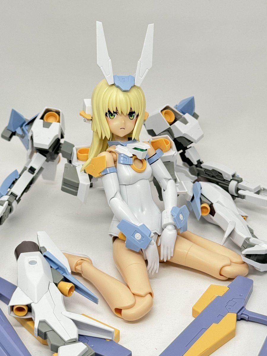コトブキヤ秋葉原館2階】 商品情報：『グランデスケール バーゼラルド